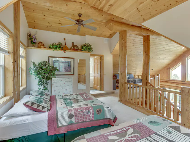 Picture of the Cascade Lakeview Log Cabin in Cascade, Idaho