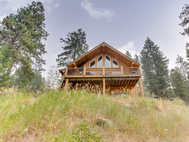Picture of the Cascade Lakeview Log Cabin in Cascade, Idaho