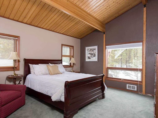 Picture of the Kodiak Family Cabin (Bear Creek) in McCall, Idaho