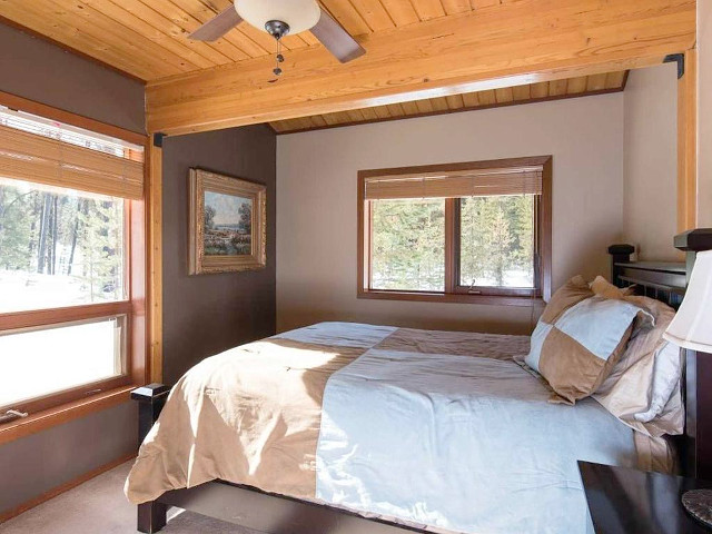 Picture of the Kodiak Family Cabin (Bear Creek) in McCall, Idaho