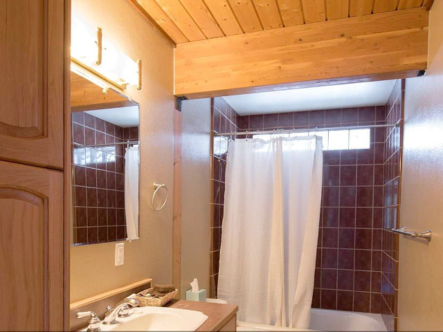 Picture of the Kodiak Family Cabin (Bear Creek) in McCall, Idaho