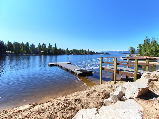 Picture of the Lakeside Retreat (Morning Drive) in Donnelly, Idaho