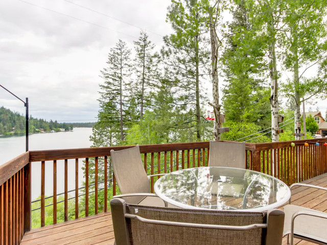 Picture of the Cozy Hayden Idaho Lake Cabin in Hayden, Idaho