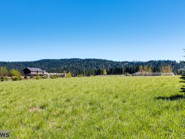 Picture of the Coeur d Alene Country Retreat in Coeur d Alene, Idaho