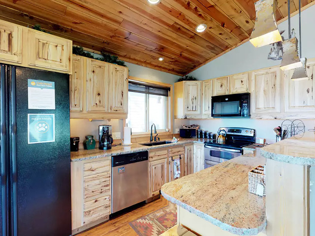 Picture of the Camas Family Cabin in New Meadows, Idaho