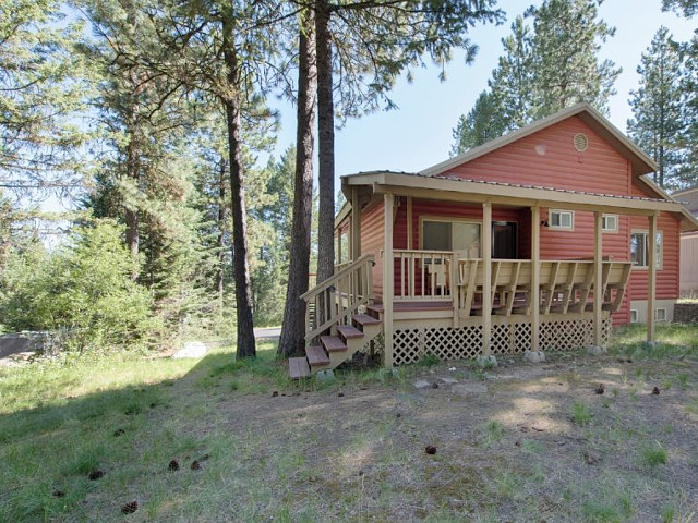 Picture of the Syringa House in McCall, Idaho