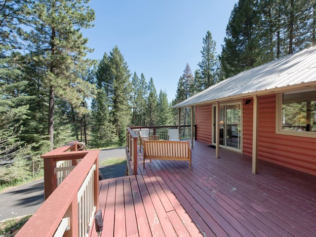 Picture of the Syringa House in McCall, Idaho