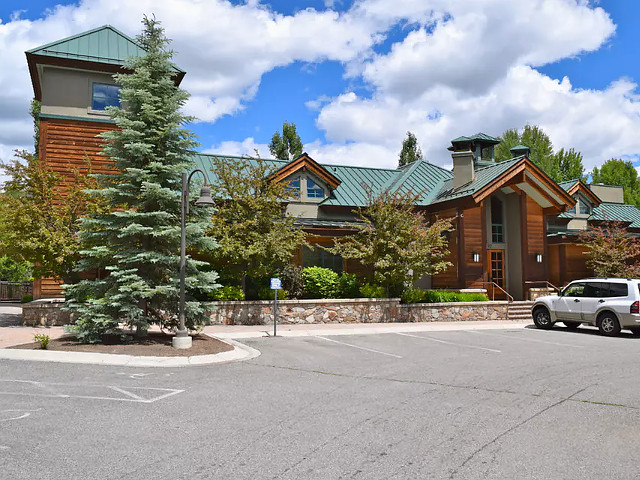 Picture of the Elkhorn Inn in Sun Valley, Idaho