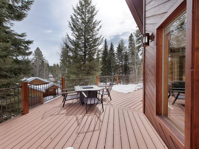 Picture of the Hilltop Lodge in McCall, Idaho