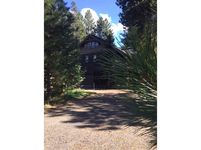 Picture of the Conifer Lodge in McCall, Idaho