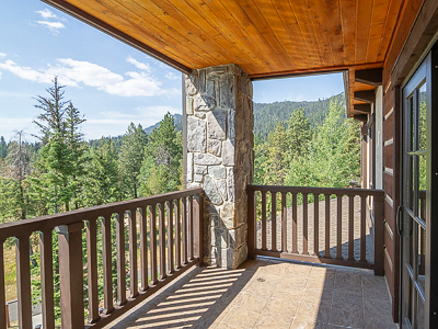 Picture of the Tamarack Resort Lodge at Osprey Meadows in Donnelly, Idaho