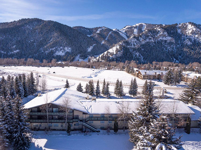 Picture of the Best Western Tyrolean Lodge in Sun Valley, Idaho