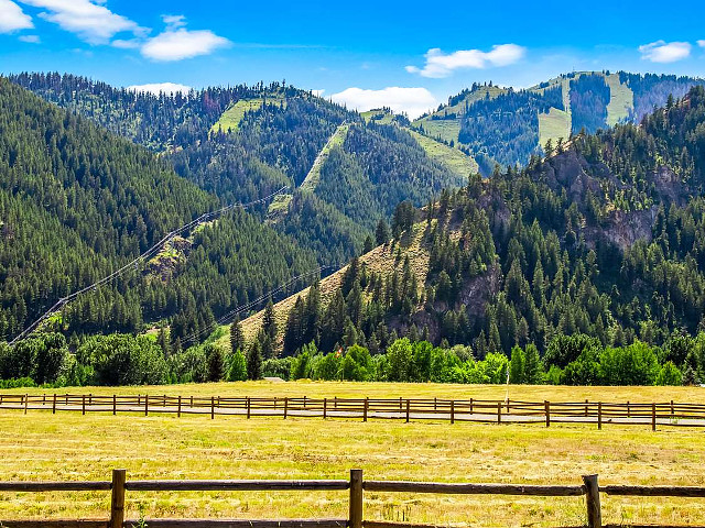 Picture of the Best Western Tyrolean Lodge in Sun Valley, Idaho