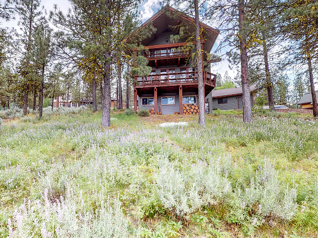 Picture of the Treehouse Cabin (New Meadows) in New Meadows, Idaho