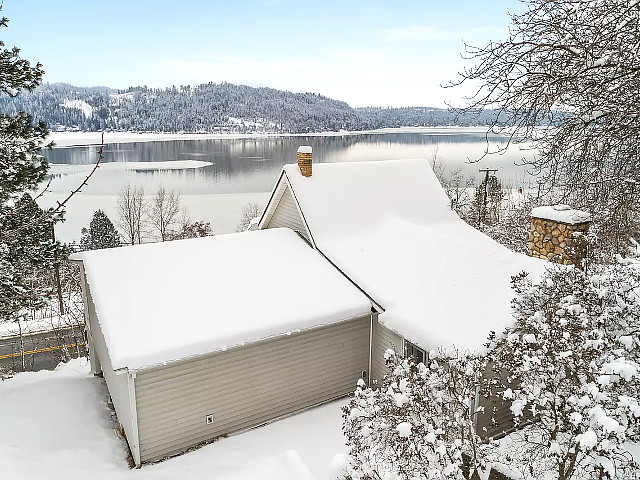 Picture of the Morning Ridge on Lake Coeur d Alene in Coeur d Alene, Idaho