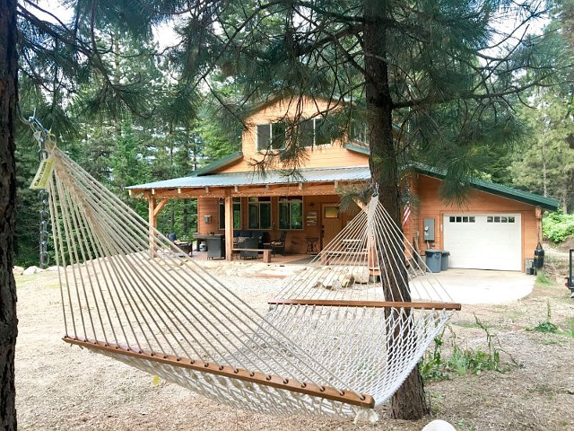 Picture of the Shadow Pines Cabin in Garden Valley, Idaho