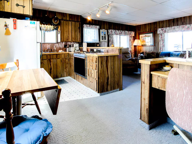 Picture of the Scenic Bay Float Home Hideaway in Sandpoint, Idaho