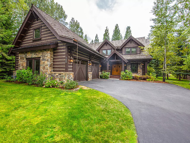 Picture of the Idaho Club Lodge Home in Sandpoint, Idaho