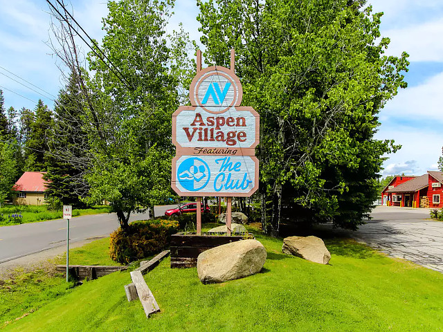 Picture of the Aspen Village in McCall, Idaho