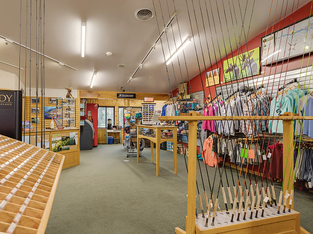 Picture of the South Fork Lodge Deluxe Suites in Swan Valley, Idaho