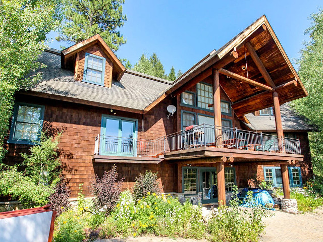 Picture of the Serenity Lodge in McCall, Idaho