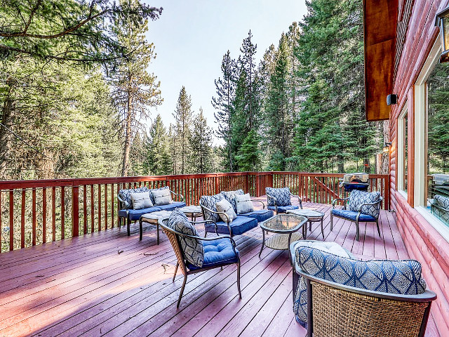 Picture of the Sheps Hideout in McCall, Idaho