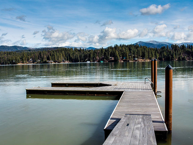 Picture of the Starling Lake House in Hayden, Idaho