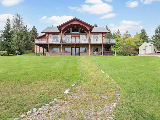 Picture of the Lakefront Luxury in Sandpoint, Idaho