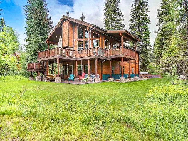 Picture of the Bitterroot Lodge in McCall, Idaho