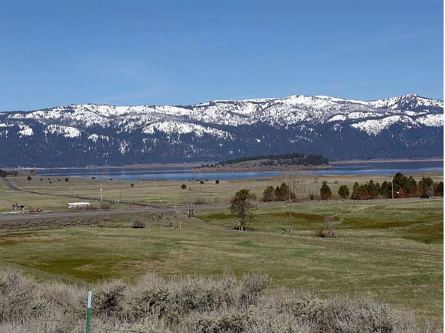 Picture of the Sugarloaf Shack in Cascade, Idaho