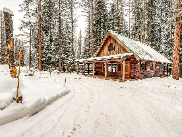 Picture of the Forest Cabin in McCall, Idaho