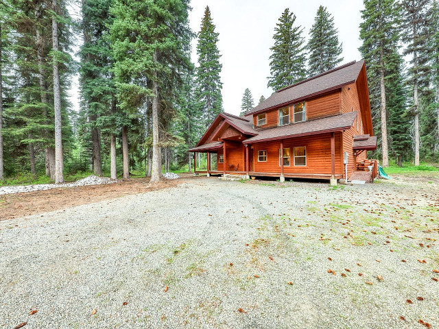 Picture of the Warren Wagon House in McCall, Idaho