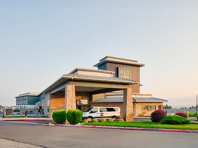Picture of the Red Lion Inn and Suites Boise Airport in Boise, Idaho
