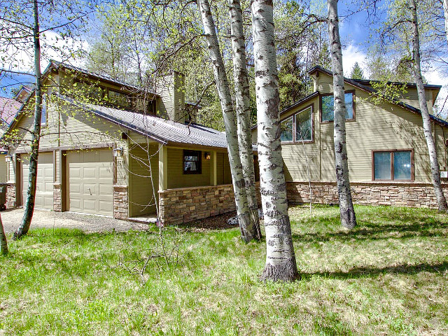 Picture of the Bristlecone Cabin in McCall, Idaho