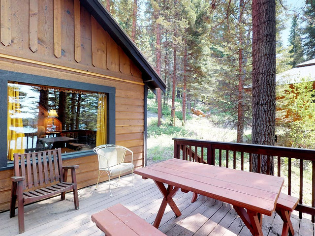 Picture of the Beths Lakeside Cabin in McCall, Idaho