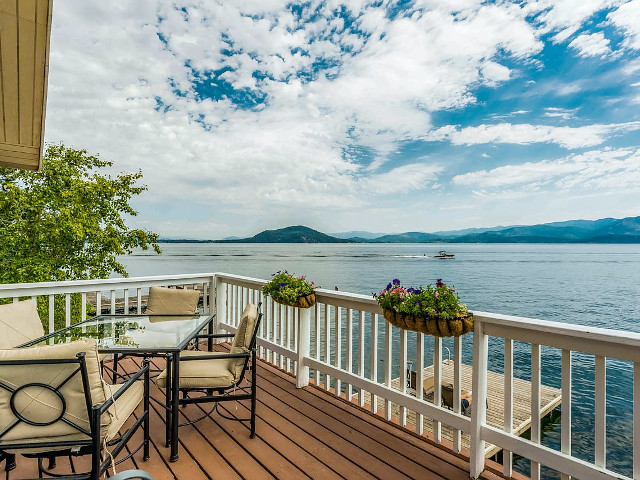 Picture of the Waterfront Cabin on Bottle Bay Road in Sandpoint, Idaho