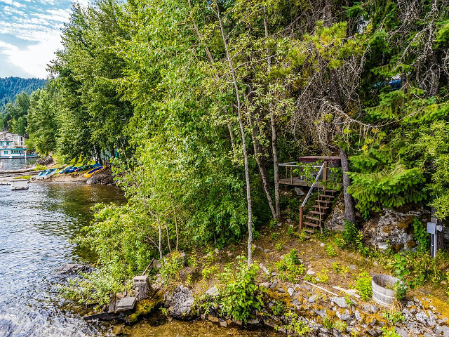 Picture of the Waterfront Cabin on Bottle Bay Road in Sandpoint, Idaho