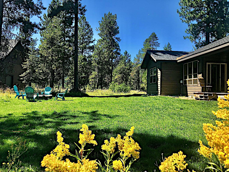 Picture of the Crane Shores Cabin in Donnelly, Idaho