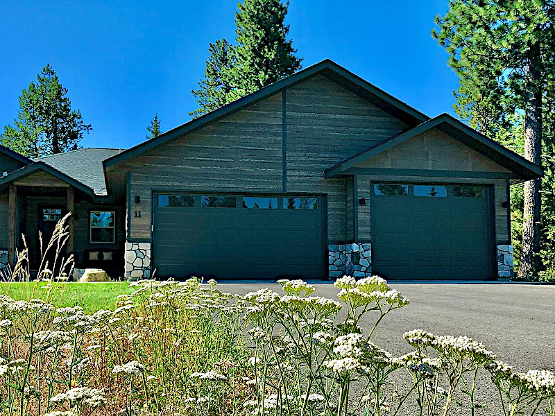 Picture of the Crane Shores Cabin in Donnelly, Idaho