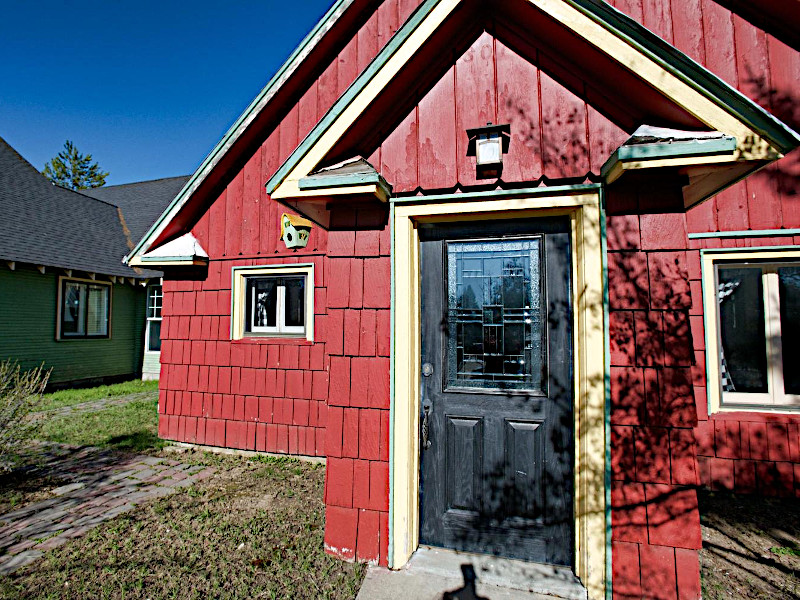 Picture of the Cottage Inn in McCall, Idaho