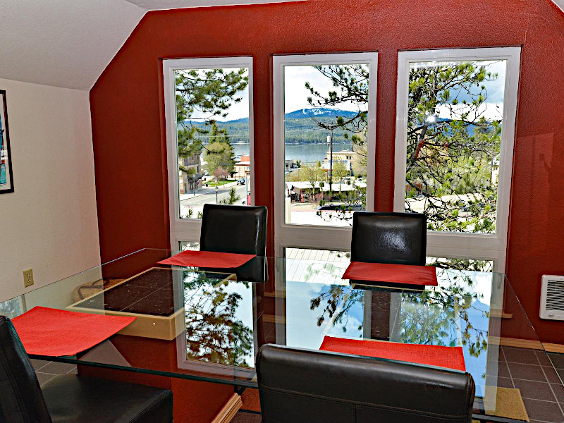 Picture of the Room with a View (Lakeview Inn) in McCall, Idaho