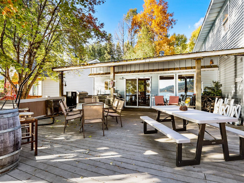 Picture of the Cocolalla Lake Retreat in Sandpoint, Idaho