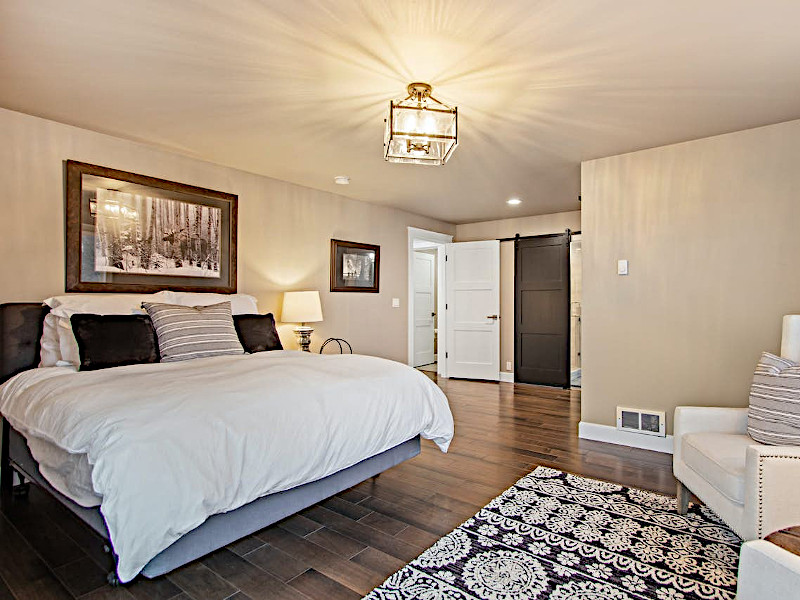 Picture of the Lakeview Luxury - Hope in Sandpoint, Idaho