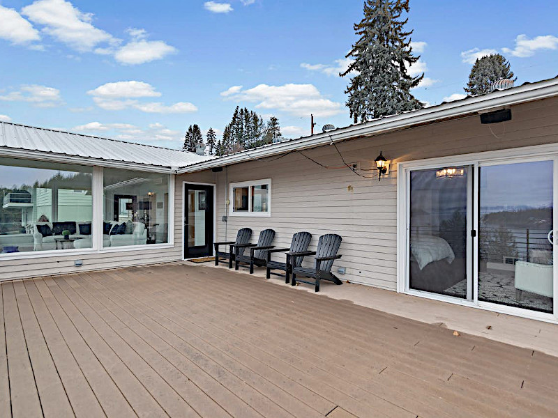 Picture of the Lakeview Luxury - Hope in Sandpoint, Idaho