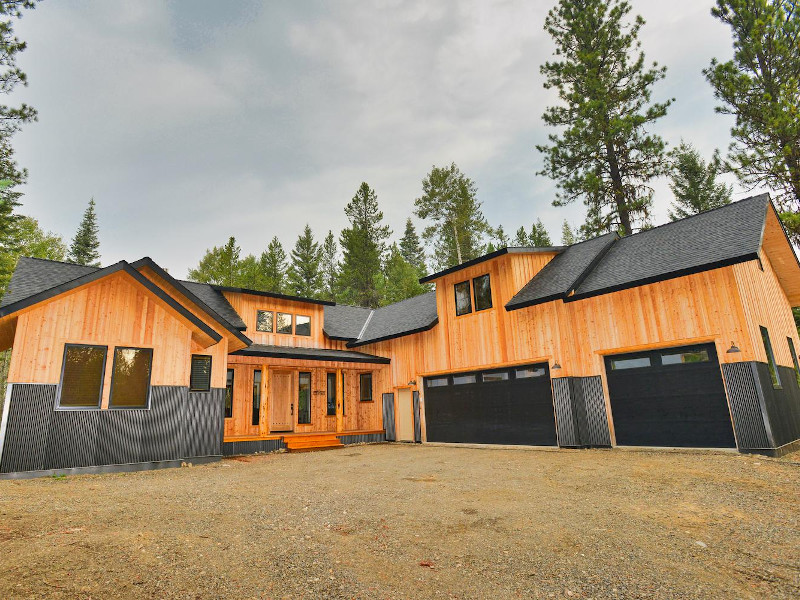 Picture of the White Bark Lodge in McCall, Idaho