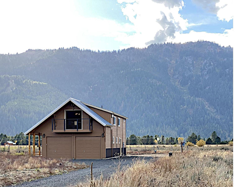 Picture of the Tamarack Basecamp in Donnelly, Idaho