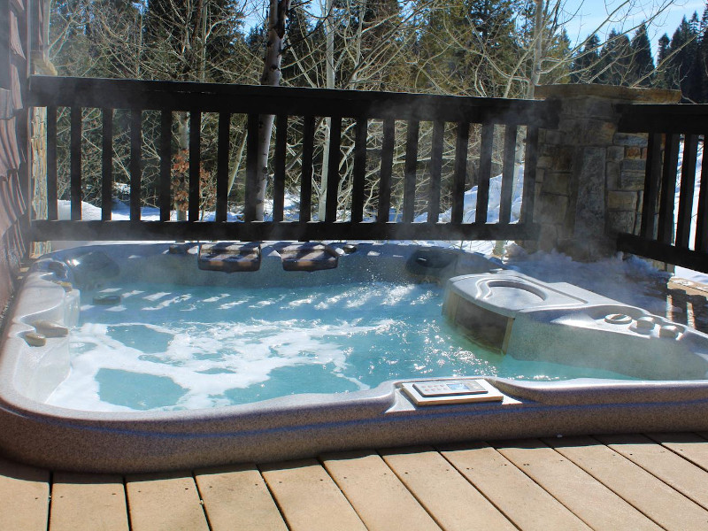 Picture of the Whitewater Cove Cabin (144 Whitewater Estate) in Donnelly, Idaho