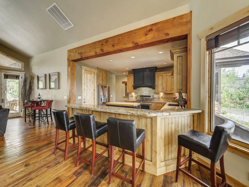 Picture of the Bear Discovery Custom Tamarack Estate Home in Donnelly, Idaho