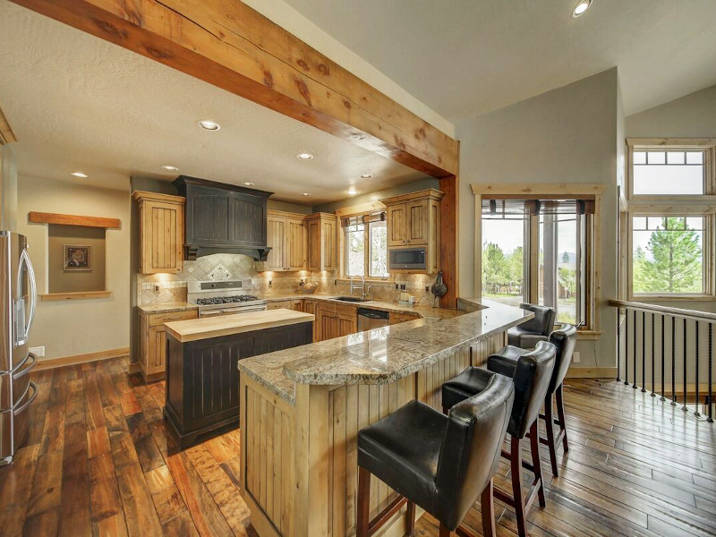 Picture of the Bear Discovery Custom Tamarack Estate Home in Donnelly, Idaho