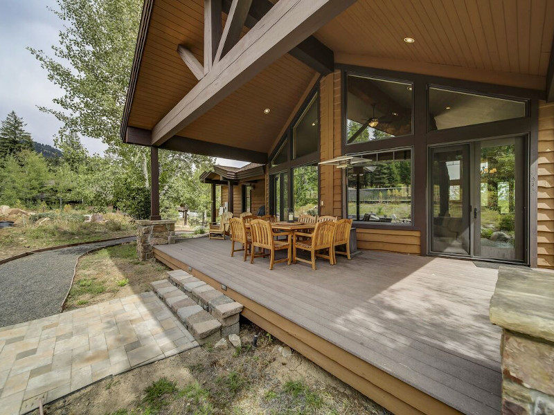 Picture of the Bear Discovery Custom Tamarack Estate Home in Donnelly, Idaho